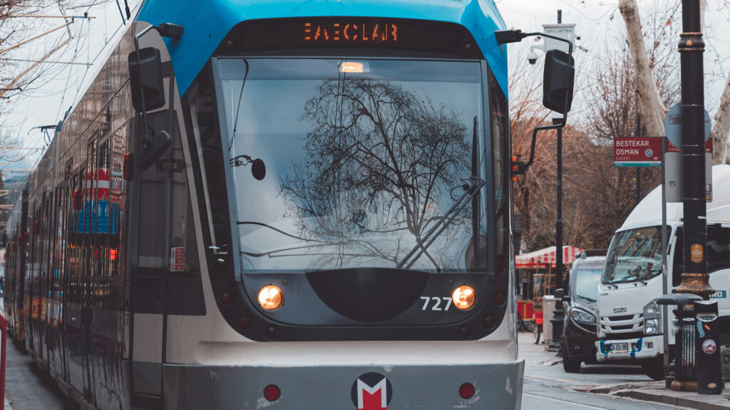 Using Istanbulkart on Istanbul’s Metro and Tram