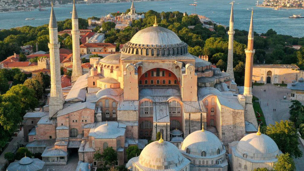 Hagia Sophia - The Crown Jewel Among Magnificent Mosques in Istanbul