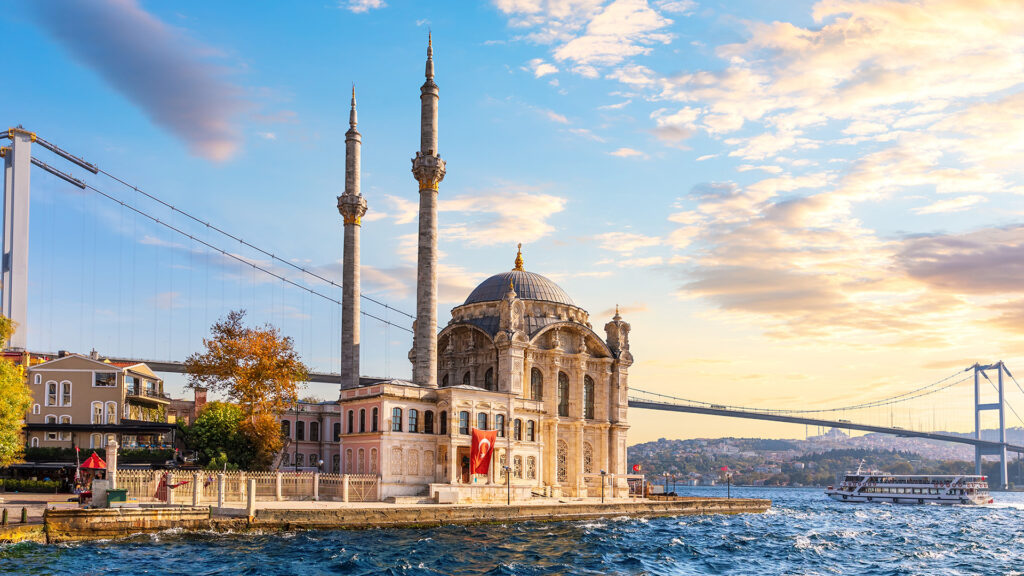 Ortaköy Mosque - Magnificent Mosque by the Bosphorus in Istanbul